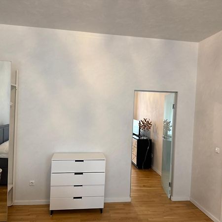 Apartment Number 4 Вена Экстерьер фото