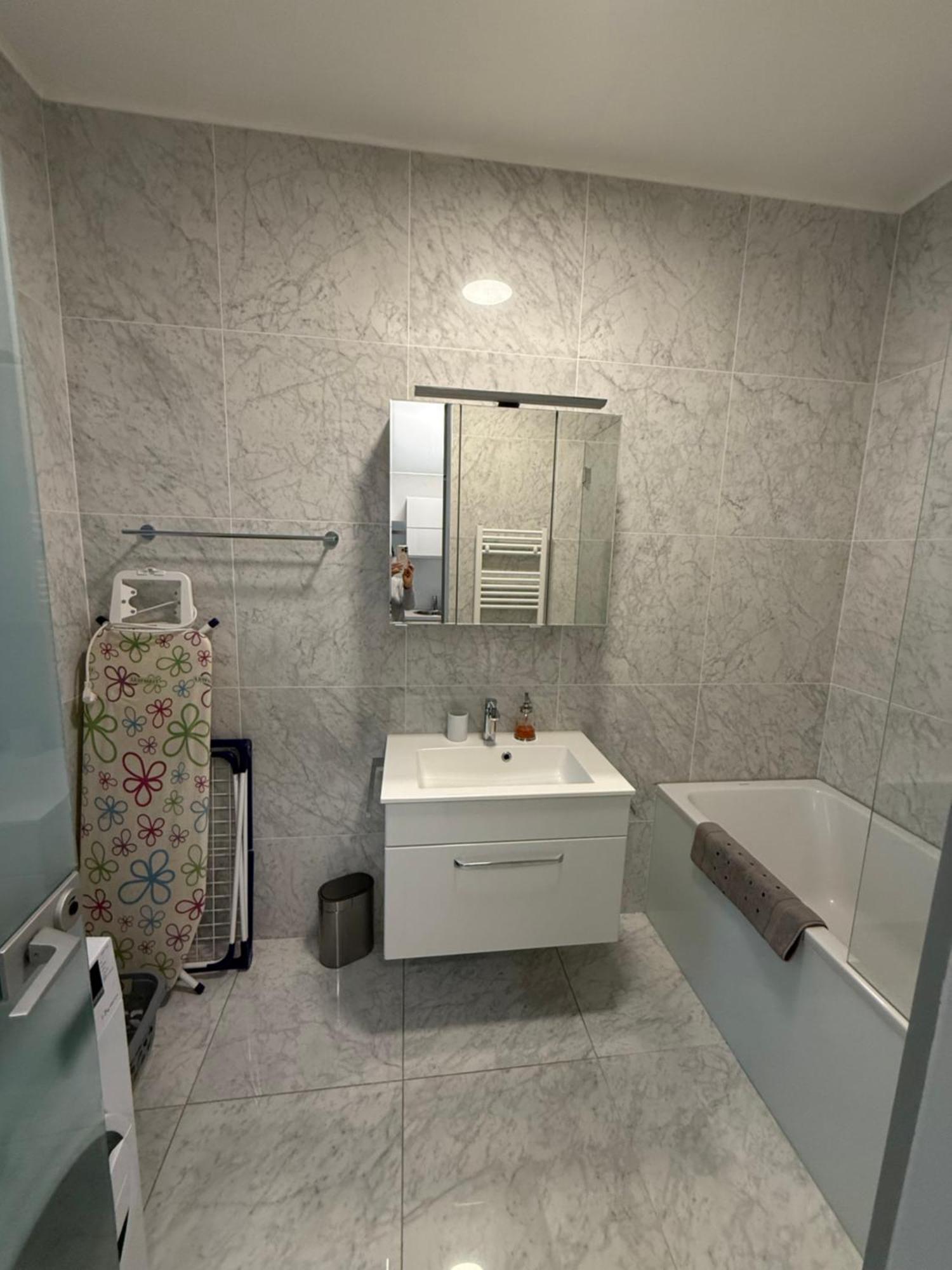 Apartment Number 4 Вена Экстерьер фото
